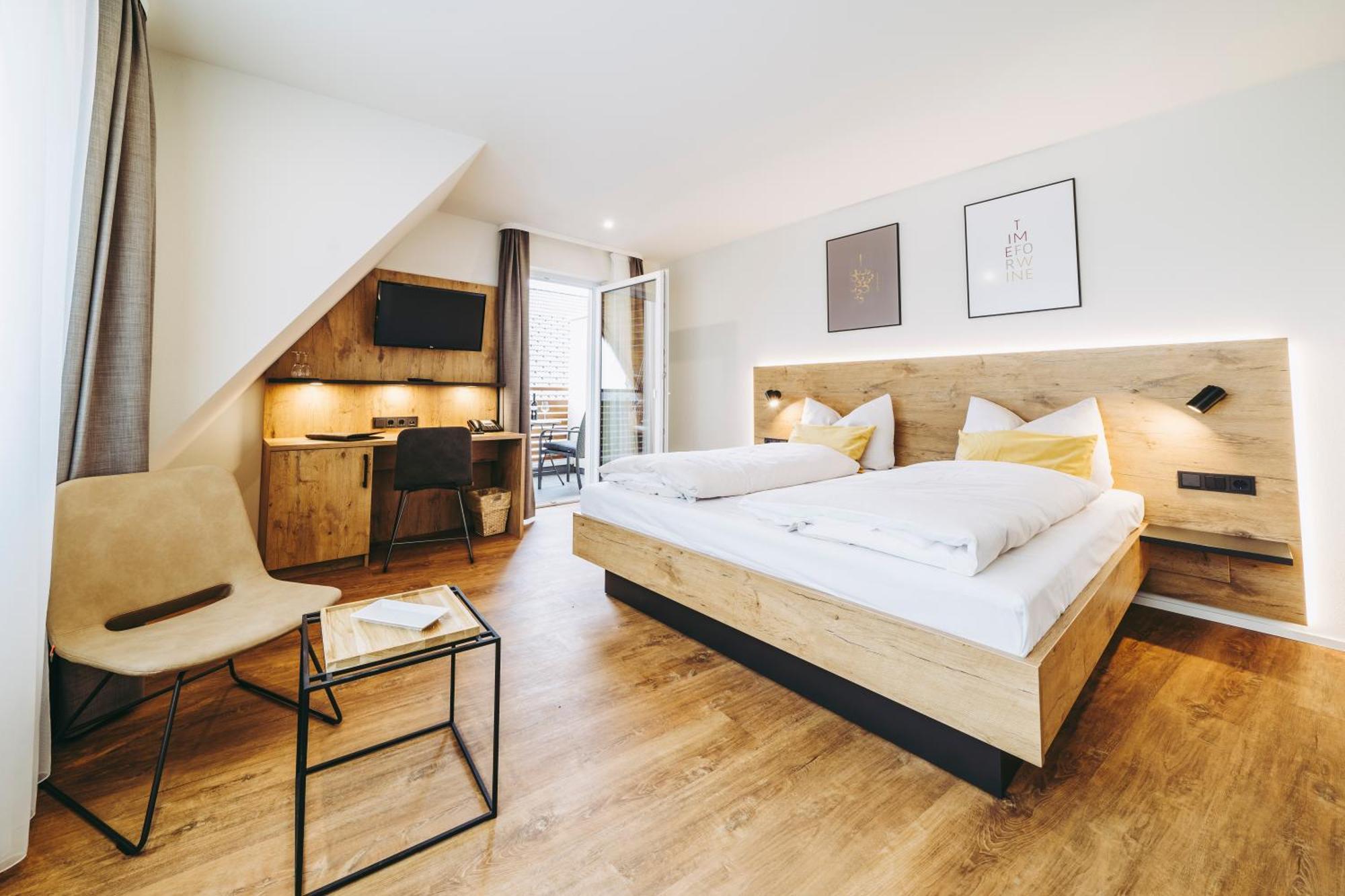 Pflugwirts Hotel Und Gasthaus أوبركيرش المظهر الخارجي الصورة