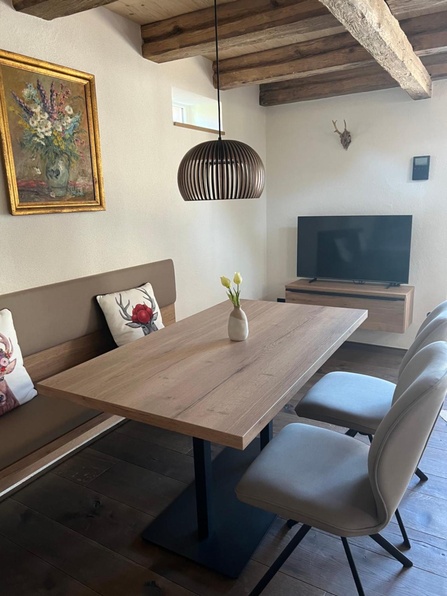 Pflugwirts Hotel Und Gasthaus أوبركيرش الغرفة الصورة