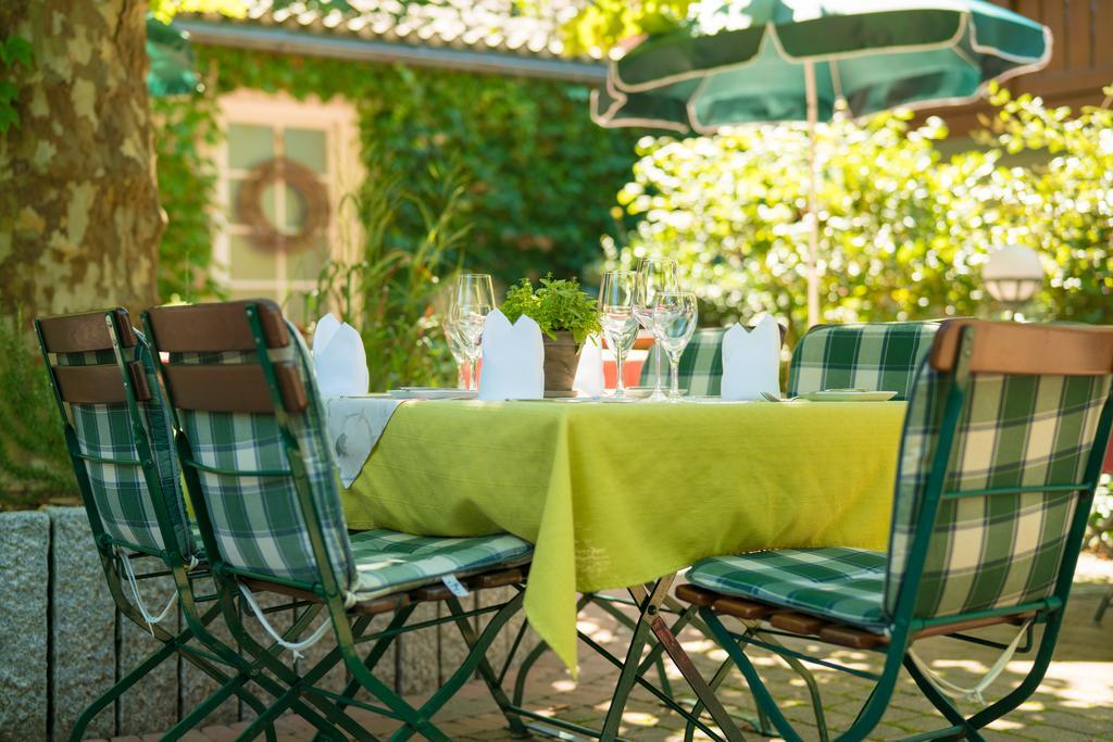 Pflugwirts Hotel Und Gasthaus أوبركيرش المظهر الخارجي الصورة