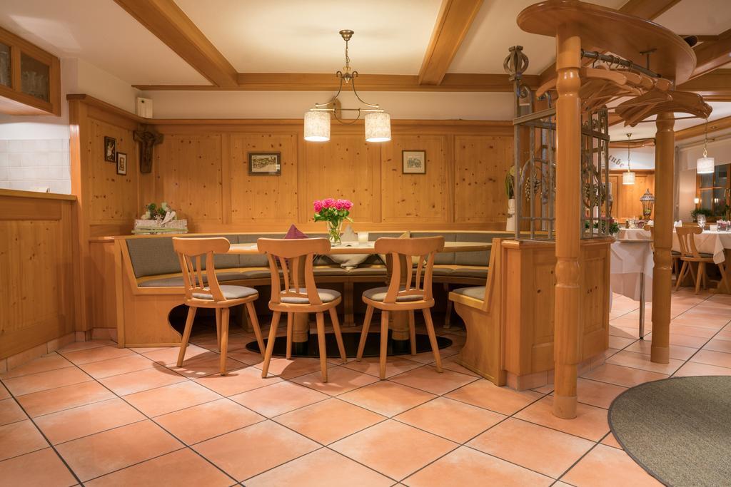 Pflugwirts Hotel Und Gasthaus أوبركيرش المظهر الخارجي الصورة